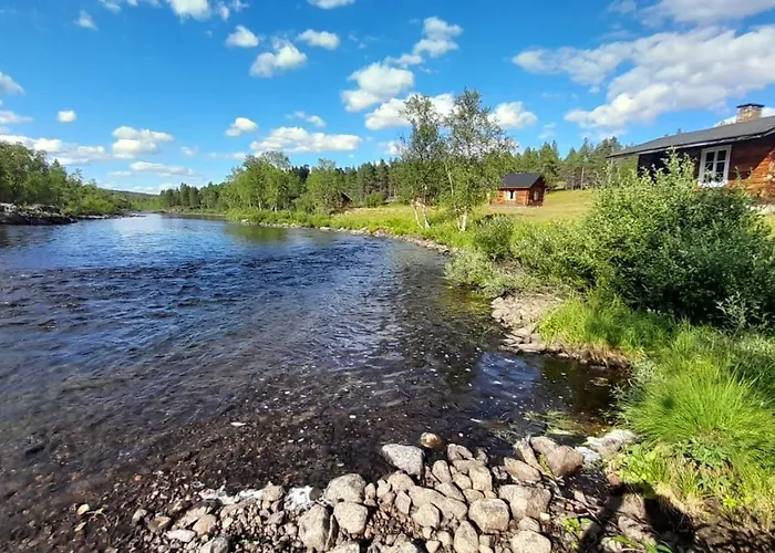 בקתה Leppaelaen Vanhatupa Rantasaunalla אוטסיוקי