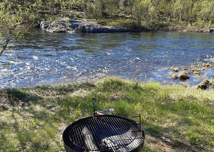 Leppaelaen Vanhatupa Rantasaunalla